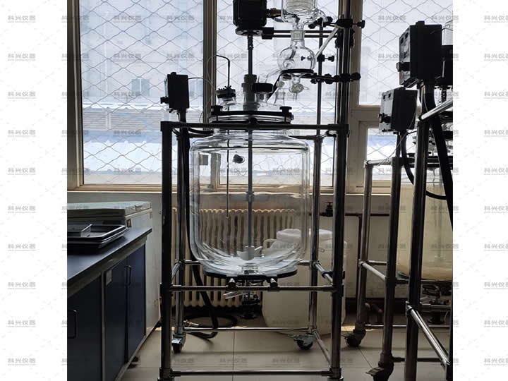 上?？婆d儀器與某工業(yè)有限公司合作